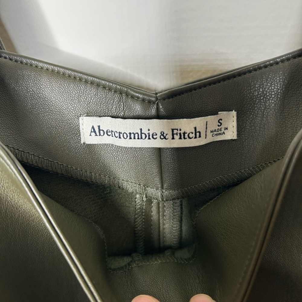 Abercrombie & Fitch Green Faux Leather Front Pocket Mini Shift Dress Layering - Picture 8 of 8